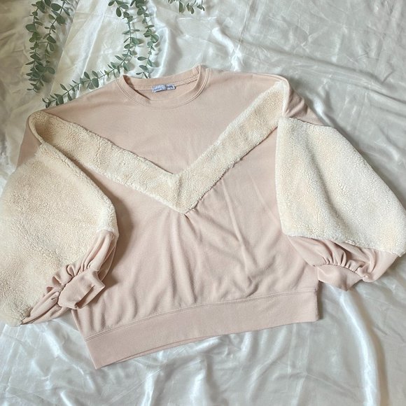 Zara Fuzzy Big Sleeve Crew Neck Sweater